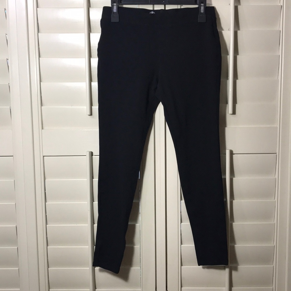 St. John’s Bay skinny leg legging